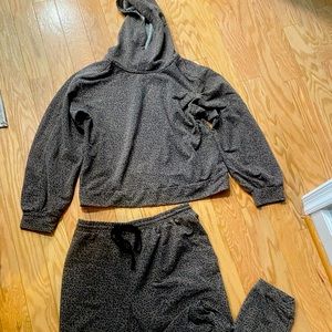 Leopard print jogger set